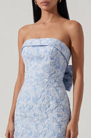 Load image into Gallery viewer, Strapless Floral Sheath Blue Maxi Formal Dress with Bow
