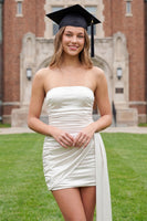 Load image into Gallery viewer, Ruched White Strapless Tight Short Hen Do Dress with Side Cape
