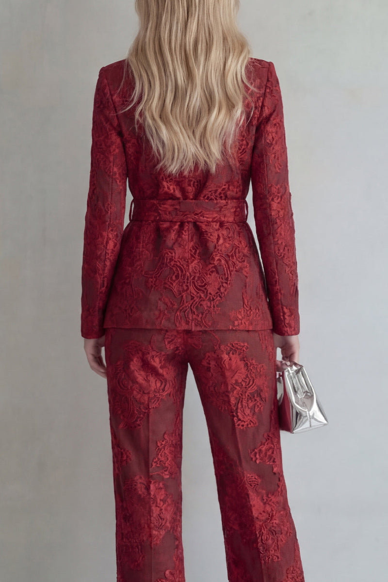 Load image into Gallery viewer, Peak Lapel Red Floral Lace 2 Piece Slim Fit Prom Suits with Belt