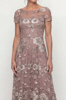 Load image into Gallery viewer, Dusty Rose Floral A Line Long Mother of the Bride Dress