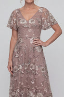 Load image into Gallery viewer, Floral Long V-Neck Dusty Rose A Line Mother of the Bride Dress