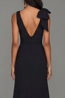 Load image into Gallery viewer, Black V-Neck Mermaid Long Formal Dress with Ruffles