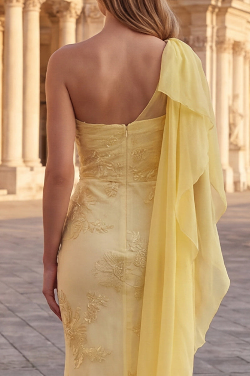 Load image into Gallery viewer, Yellow Appliqued Mermaid Long Prom Dress with Side Cape