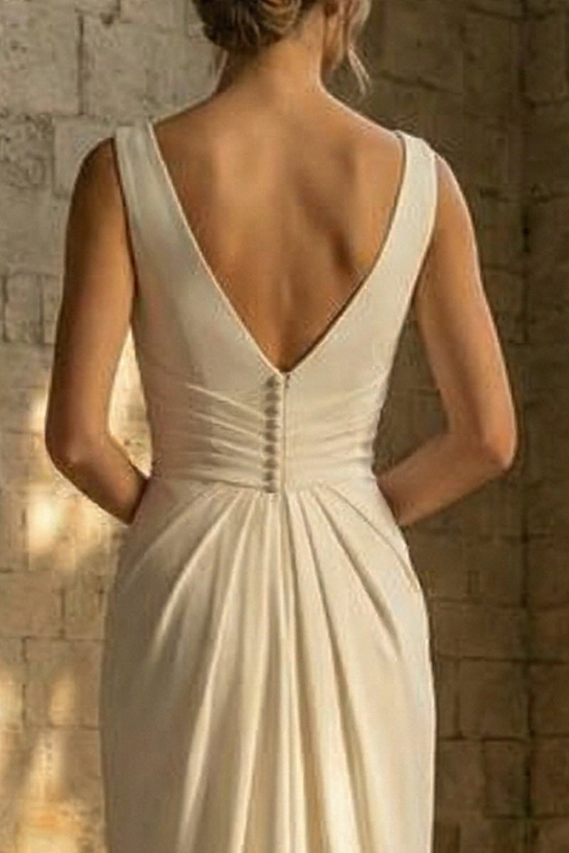 Load image into Gallery viewer, White Ruched Sheath Maxi Beach Wedding Dress with Slit