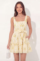 Load image into Gallery viewer, Butter Yellow Square Neck Floral A Line Short Graduation Dress with Pockets