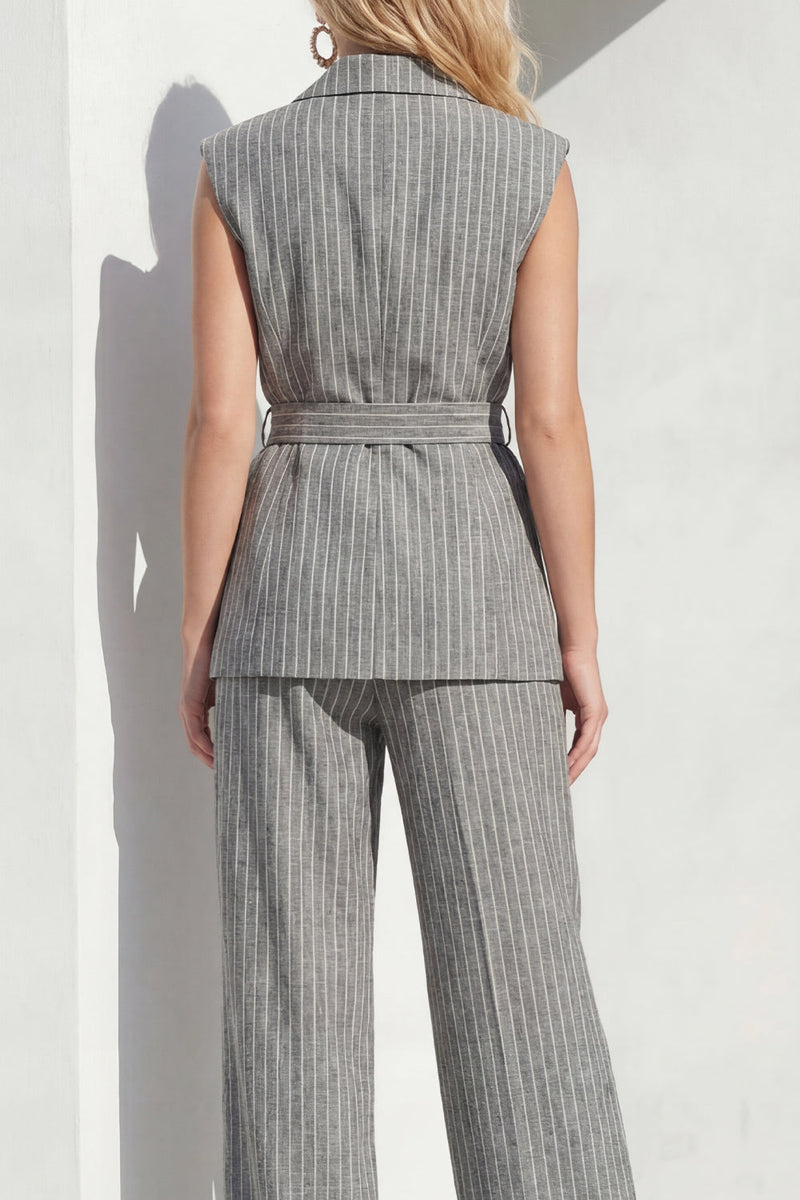 Load image into Gallery viewer, Peak Lapel Grey 2 Piece Wide Leg Striped Women Business Suits with Pockets
