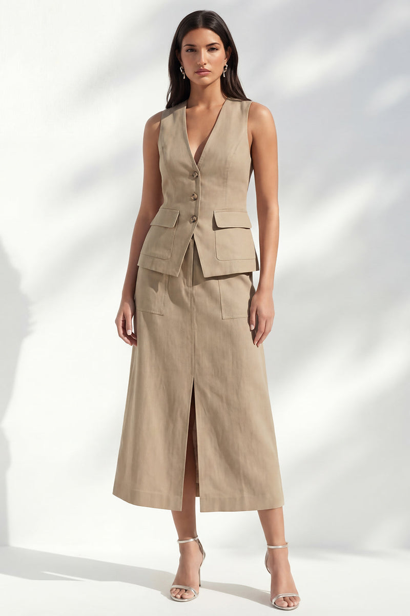 Load image into Gallery viewer, Khaki Shawl Lapel Single Breasted 2 Piece Business Suits with Slit