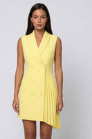 Load image into Gallery viewer, Butter Yellow Double Breasted Shawl Lapel Short Blazer Dress with Pleats