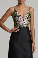Load image into Gallery viewer, Black Floral Long V-Neck Mother of the Bride Dress with Slit