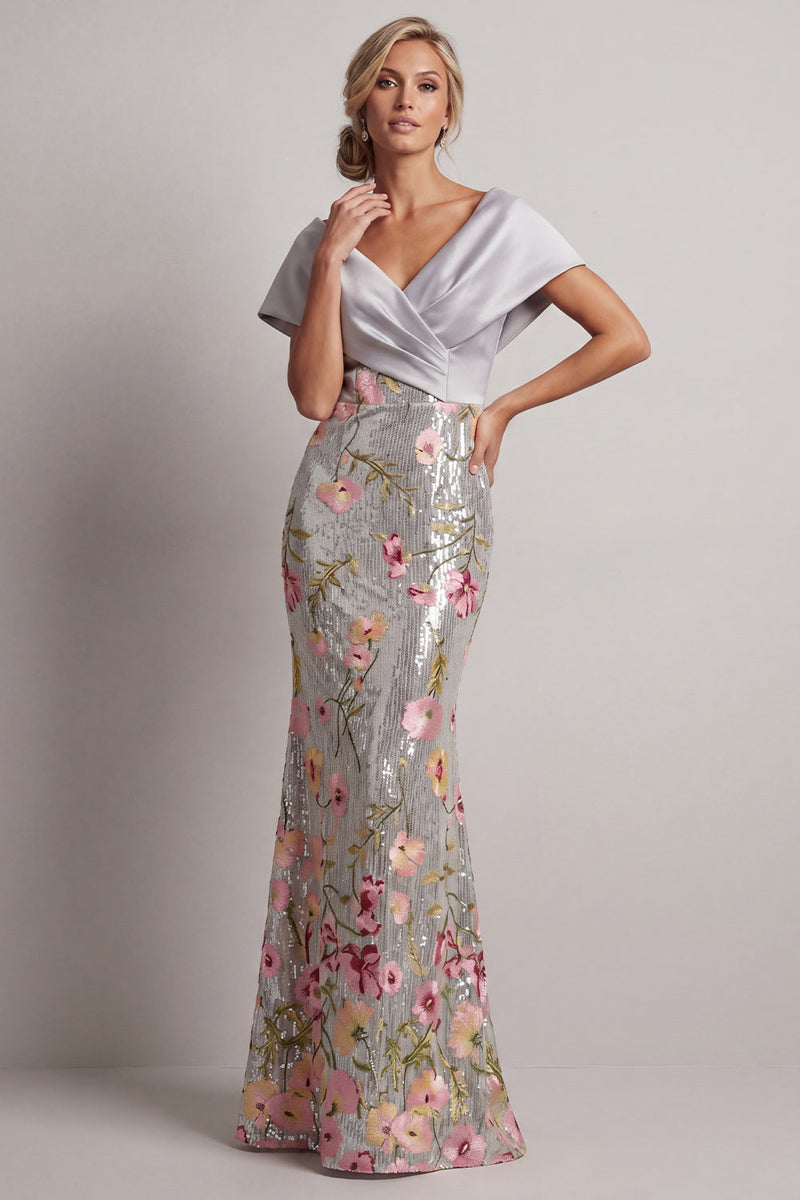 Load image into Gallery viewer, Floral Long Mermaid Sparkly Silver Sequin V-Neck Mother of the Bride Dress