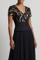 Load image into Gallery viewer, V-Neck Sparkly Beaded Black A Line Long Mother of the Bride Dress with Pleats