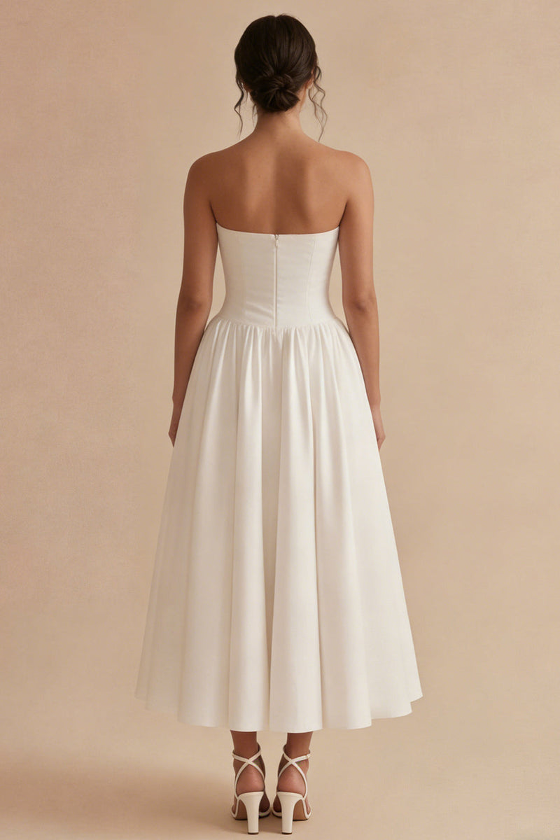 Load image into Gallery viewer, Maxi Strapless White Ruched A Line Beach Wedding Dress