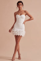 Load image into Gallery viewer, Simple White Floral Sweetheart Tight Short Graduation Dress