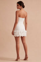 Load image into Gallery viewer, Simple White Floral Sweetheart Tight Short Graduation Dress