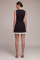 Load image into Gallery viewer, Simple Tight Black V Neck Cocktail Dress with Pleats