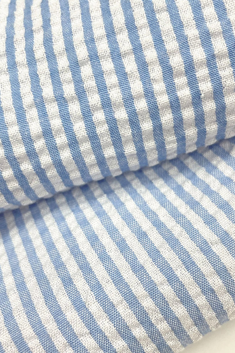 Load image into Gallery viewer, Peak Lapel Light Blue 2 Piece Men Prom Suits with Pockets