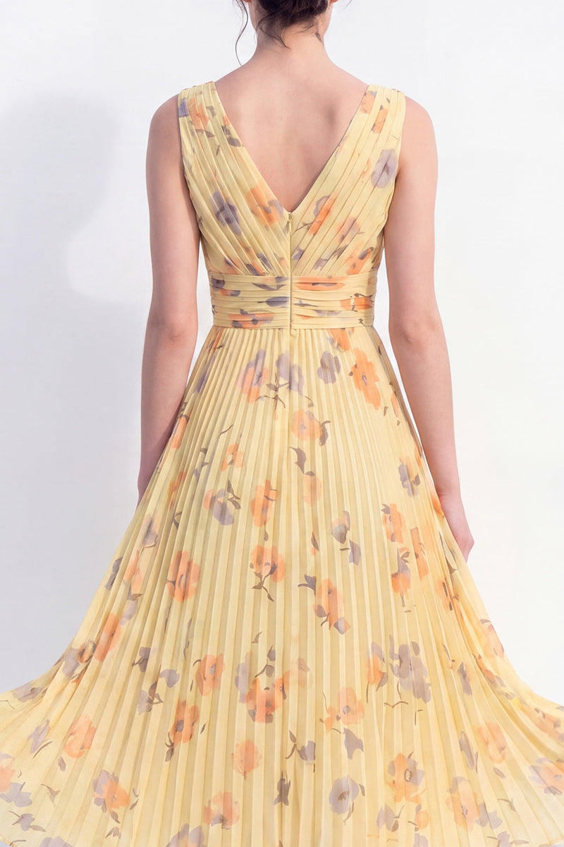 Load image into Gallery viewer, Floral Ruched Butter Yellow A Line Maxi Beach Wedding Guest Dress with Pleats