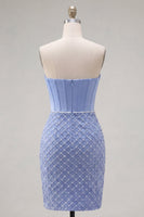 Load image into Gallery viewer, Strapless Corset Tight Short Basque Waist Blue Prom Dress with Pearls