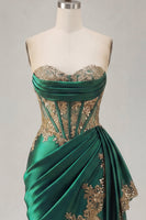Load image into Gallery viewer, Strapless Corset Ruched Short Sparkly Appliqued Dark Green Prom Dress with Ruffles