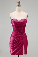 Load image into Gallery viewer, Burgundy Corset Tight Ruched Short Strapless Prom Dress with Beading