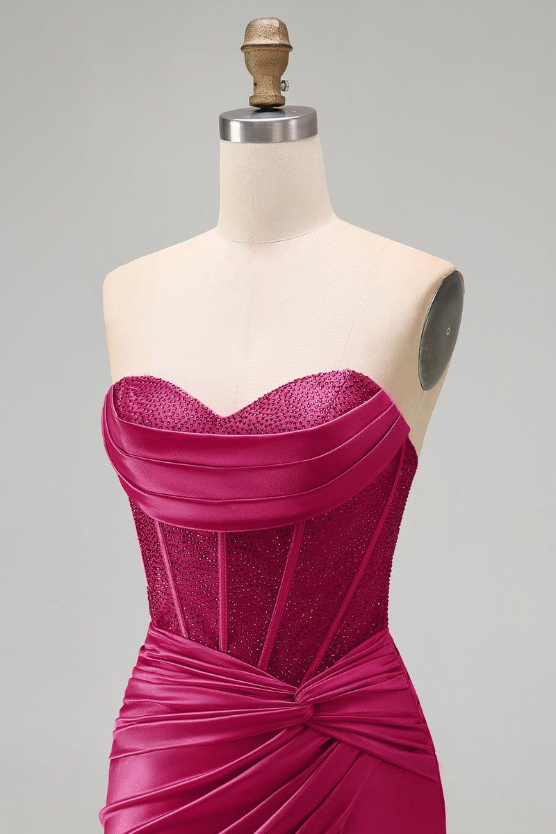 Load image into Gallery viewer, Burgundy Corset Tight Ruched Short Strapless Prom Dress with Beading