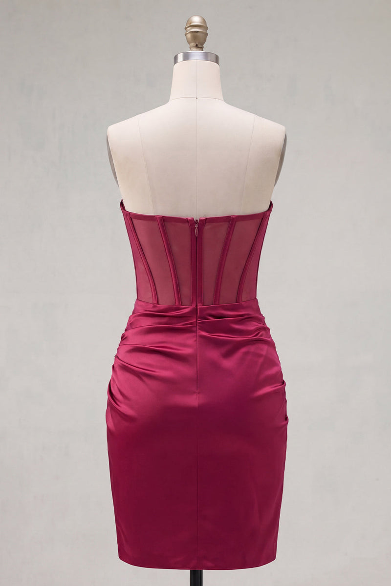 Load image into Gallery viewer, Burgundy Corset Tight Ruched Short Strapless Prom Dress with Beading