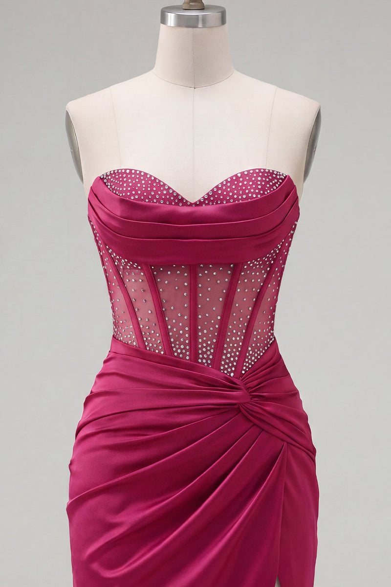 Load image into Gallery viewer, Burgundy Corset Tight Ruched Short Strapless Prom Dress with Beading