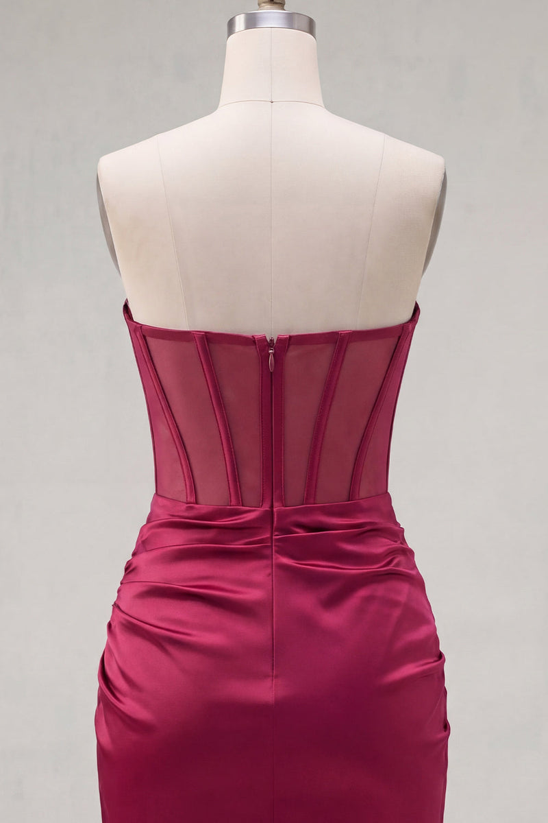 Load image into Gallery viewer, Burgundy Corset Tight Ruched Short Strapless Prom Dress with Beading
