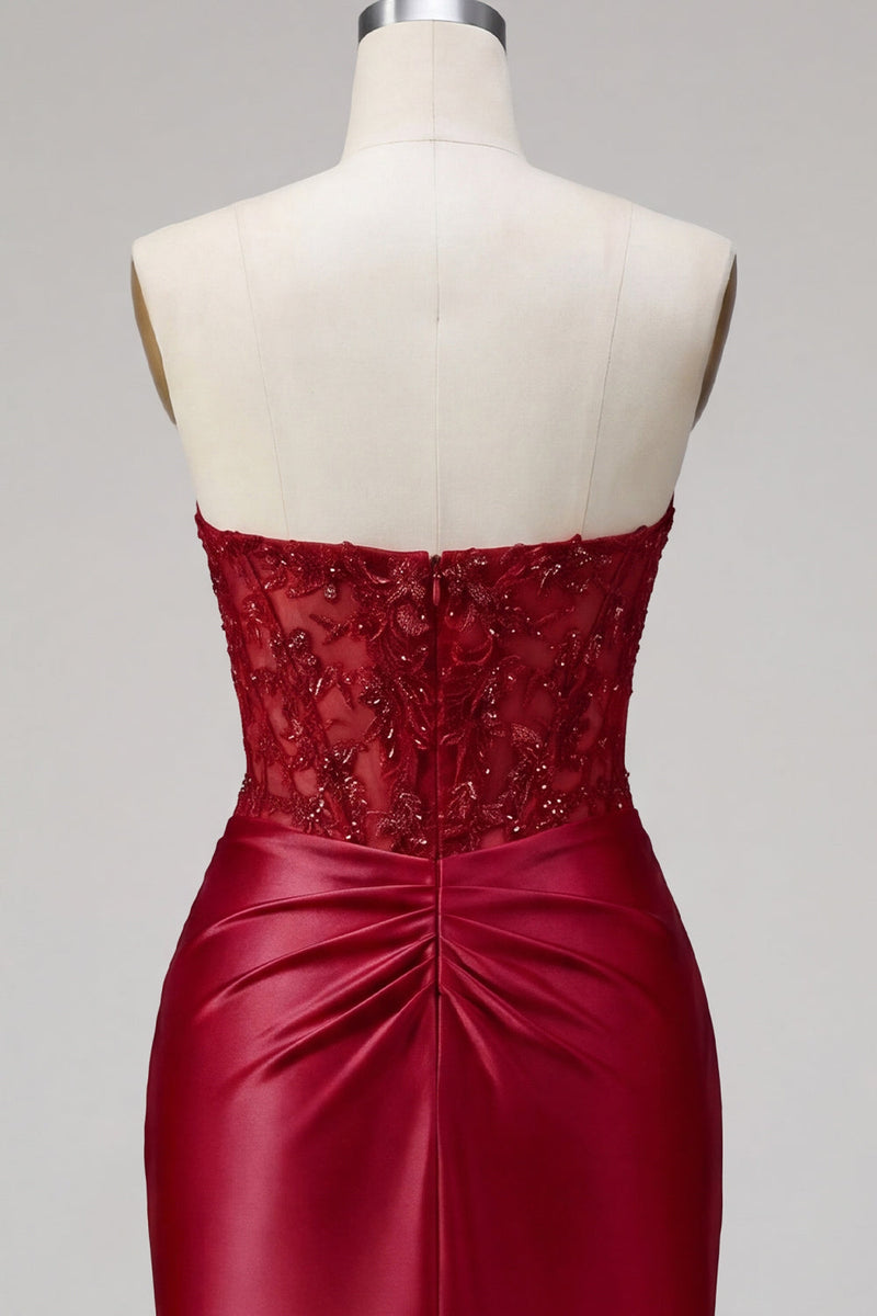 Load image into Gallery viewer, Red Corset Strapless Tight Short Prom Dress with Lace