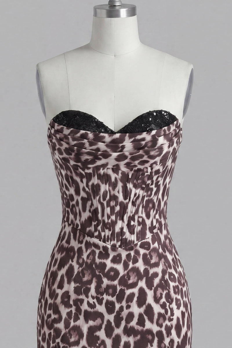 Load image into Gallery viewer, Coffee Leopard Print Tight Corset Short Ruched Prom Dress with Beading