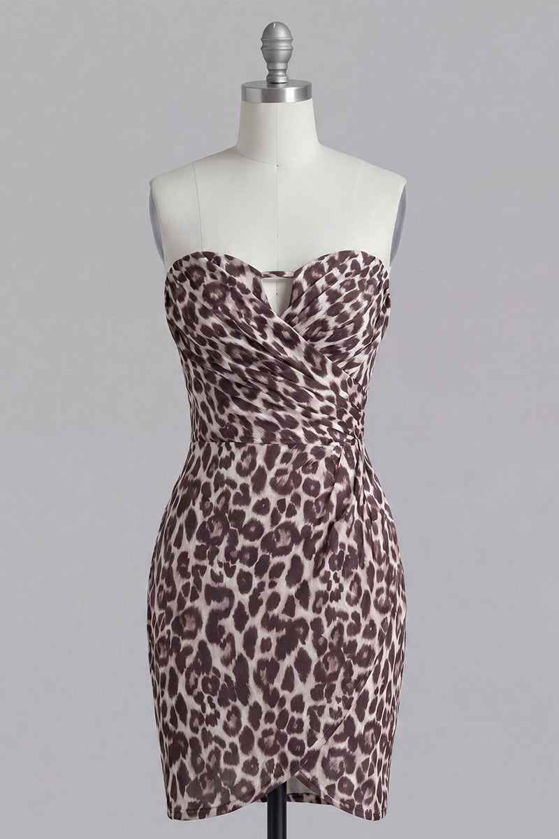 Load image into Gallery viewer, Strapless Coffee Leopard Print Ruched Tight Short Prom Dress