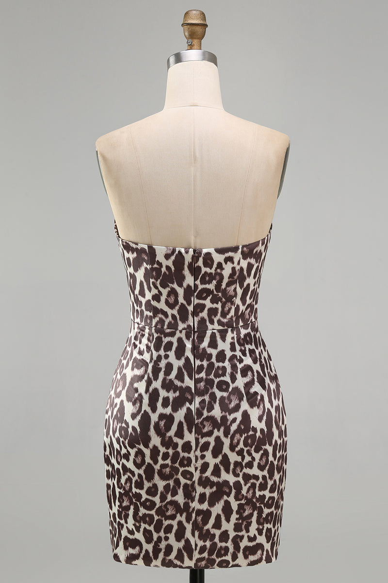 Load image into Gallery viewer, Strapless Coffee Leopard Print Ruched Tight Short Prom Dress