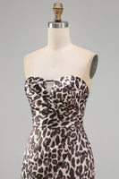 Load image into Gallery viewer, Strapless Coffee Leopard Print Ruched Tight Short Prom Dress