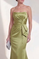 Load image into Gallery viewer, Long Mermaid Strapless Ruched Green Formal Dress with Ruffles