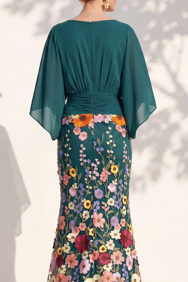 Load image into Gallery viewer, Green Mermaid Long Floral V-Neck Mother of the Bride Dress with Sleeves
