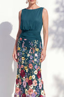 Load image into Gallery viewer, Green Long Floral Ruched Boat Neck Mermaid Mother of the Bride Dress