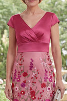 Load image into Gallery viewer, Fuchsia V-Neck Mermaid Floral Ruched Long Mother of the Bride Dress