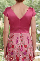 Load image into Gallery viewer, Fuchsia V-Neck Mermaid Floral Ruched Long Mother of the Bride Dress