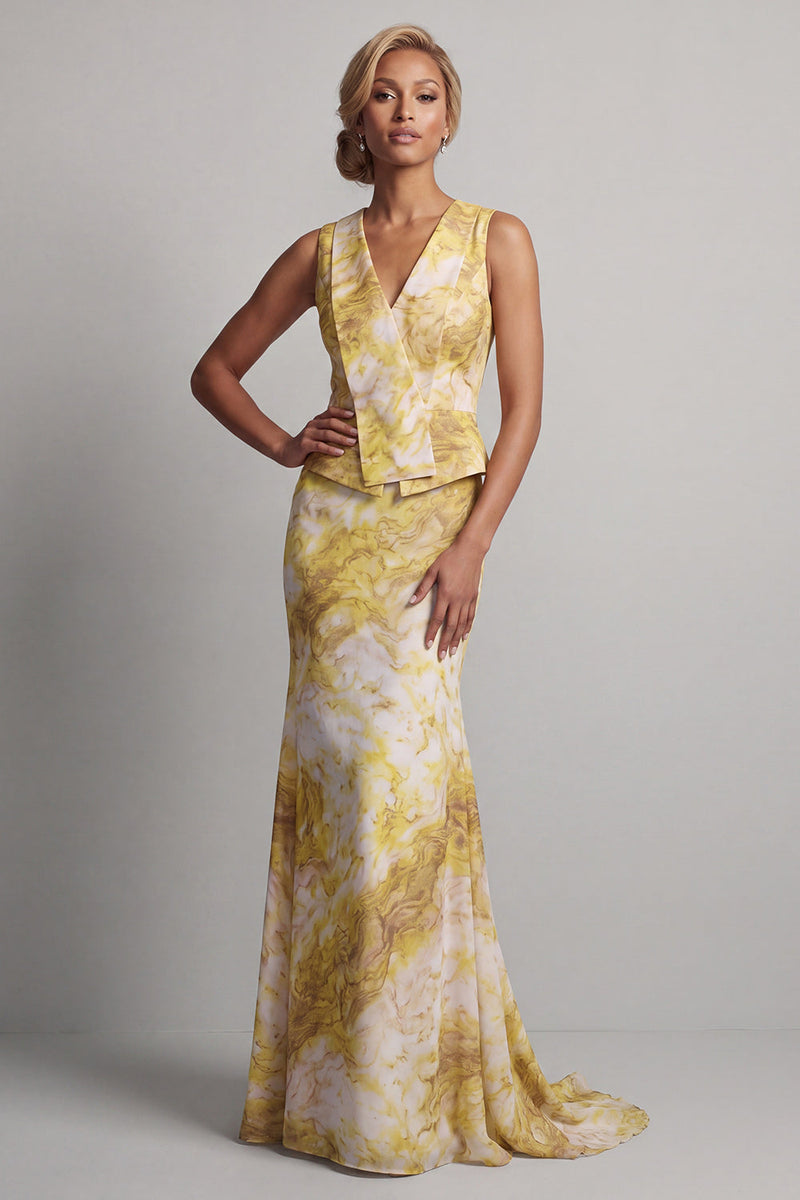 Load image into Gallery viewer, Floral Mermaid Long Butter Yellow Printed Mother of the Bride Dress with Sash