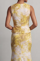 Load image into Gallery viewer, Floral Mermaid Long Butter Yellow Printed Mother of the Bride Dress with Sash