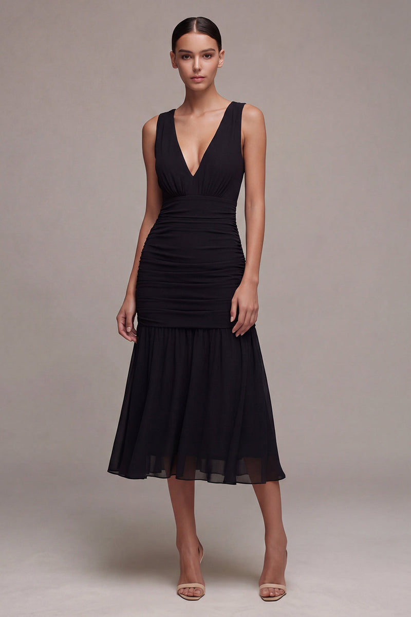 Load image into Gallery viewer, V-Neck A Line Ruched Backless Long Black Tie Dress