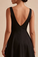 Load image into Gallery viewer, Black V-Neck Ruched A Line Maxi Formal Dress