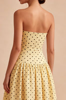 Load image into Gallery viewer, Yellow and Black Maxi A Line Strapless Polka Dots Dress