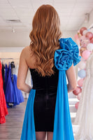 Load image into Gallery viewer, Black and Blue Tight Short Strapless Cocktail Dress with Cape