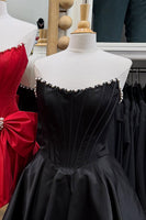 Load image into Gallery viewer, Butter Yellow Strapless Corset A Line Short Cocktail Dress with Pearls