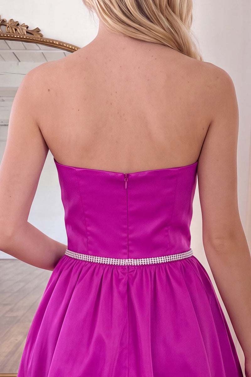 Load image into Gallery viewer, Fuchsia Short A Line Strapless Cocktail Dress with Beading
