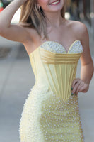Load image into Gallery viewer, Sparkly Yellow Corset Tight Strapless Short Cocktail Dress with Pearls