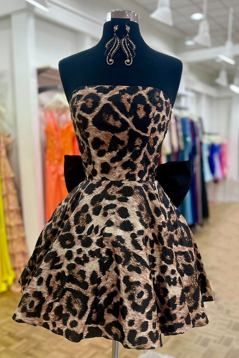 Load image into Gallery viewer, Brown Leopard Print Strapless Ruched A Line Short Cocktail Dress with Bow
