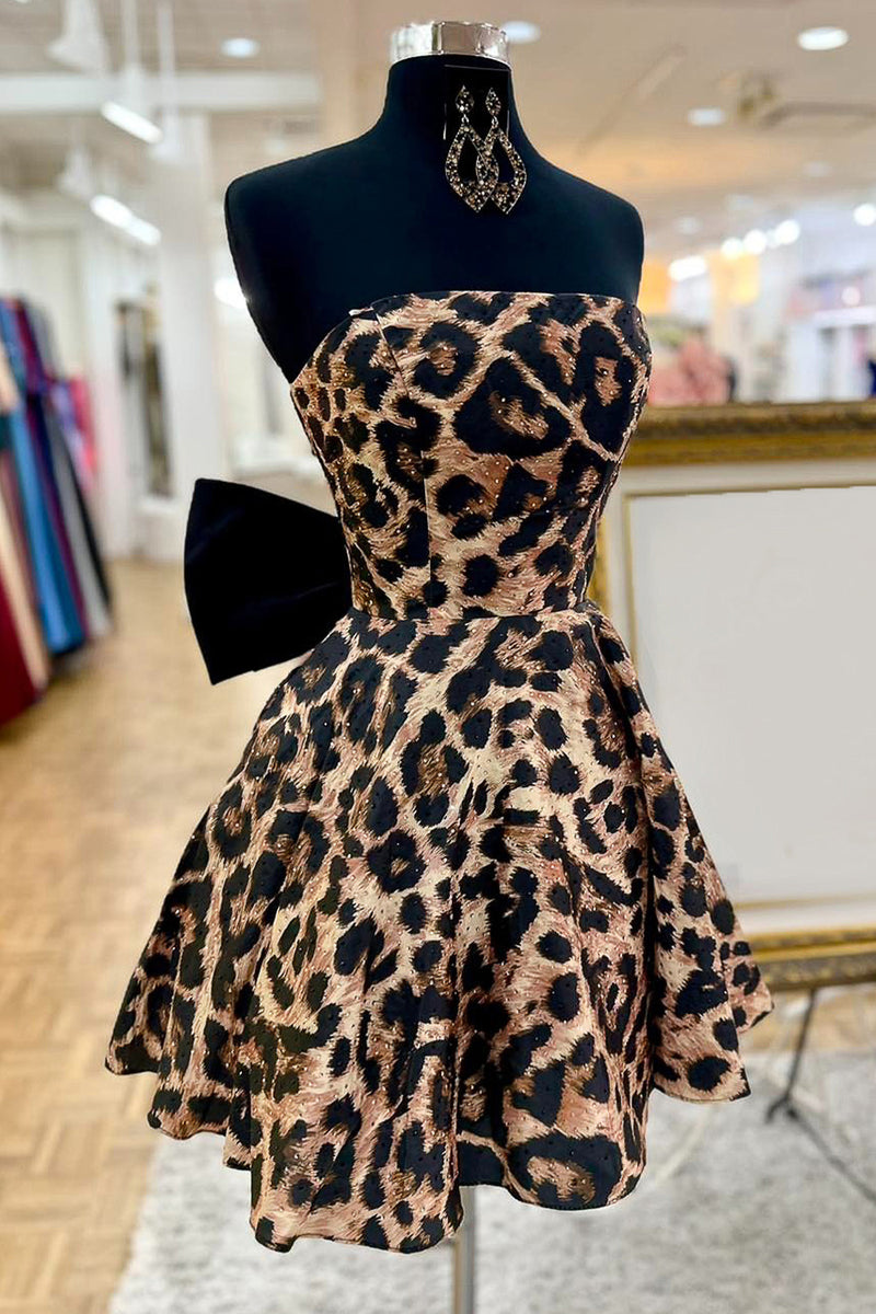 Load image into Gallery viewer, Brown Leopard Print Strapless Ruched A Line Short Cocktail Dress with Bow