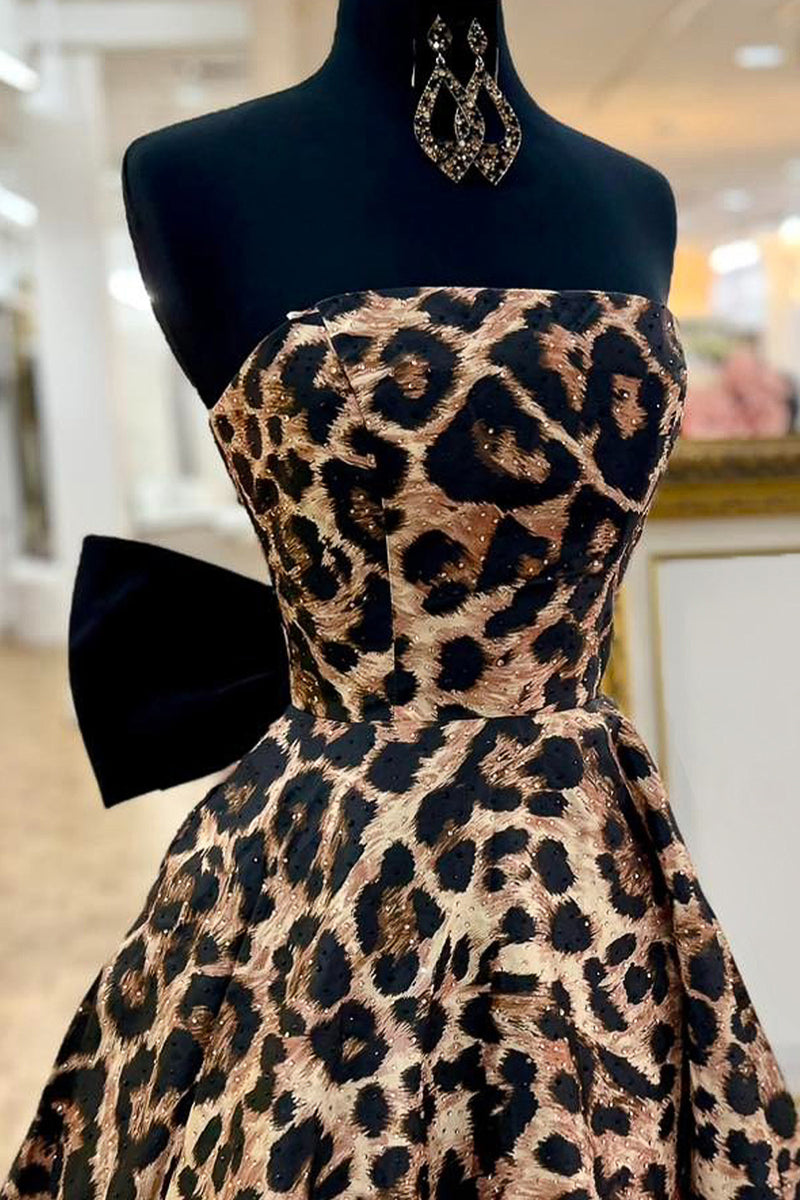 Load image into Gallery viewer, Brown Leopard Print Strapless Ruched A Line Short Cocktail Dress with Bow